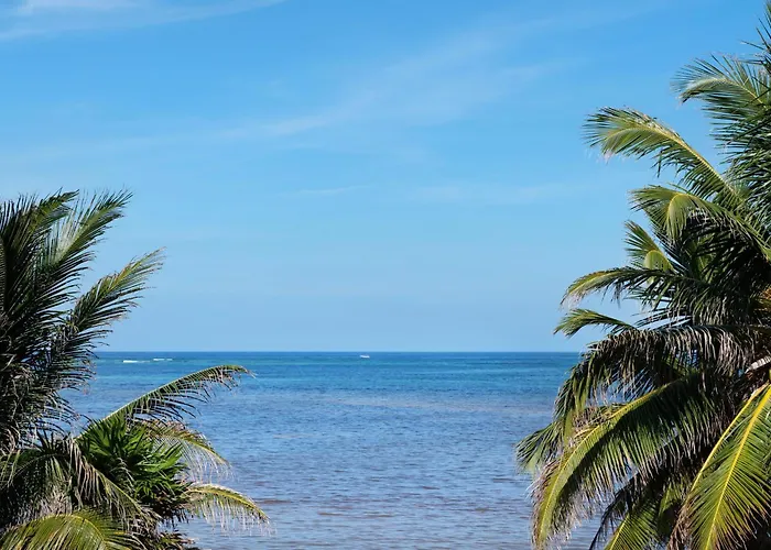 Holiday home Residences At Barrier Reef 1-3b Oceanfront 2 Bedroom By Floreo