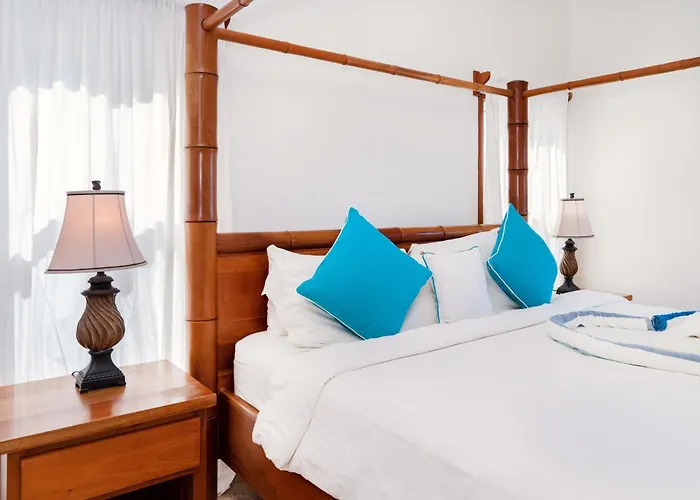 Residences At Barrier Reef 1-3b Oceanfront 2 Bedroom By Floreo * San Pedro (Ambergris Caye)