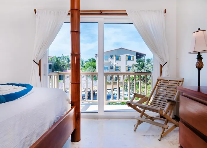 Residences At Barrier Reef 1-3b Oceanfront 2 Bedroom By Floreo Holiday home San Pedro (Ambergris Caye)
