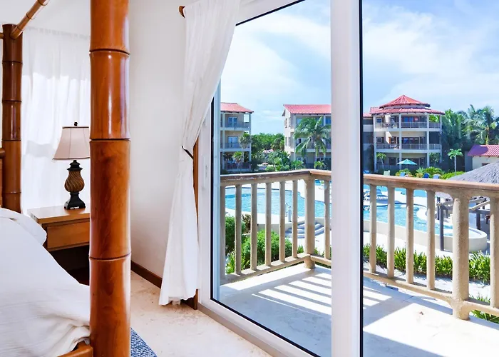 Residences At Barrier Reef 1-3b Oceanfront 2 Bedroom By Floreo * San Pedro (Ambergris Caye)
