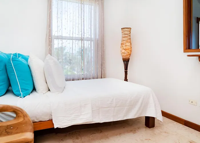 Residences At Barrier Reef 1-3b Oceanfront 2 Bedroom By Floreo San Pedro (Ambergris Caye)