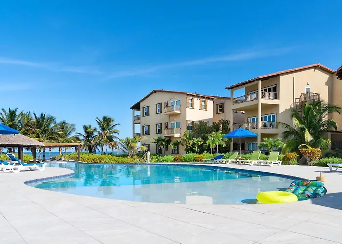 Residences At Barrier Reef 1-3b Oceanfront 2 Bedroom By Floreo Holiday home *