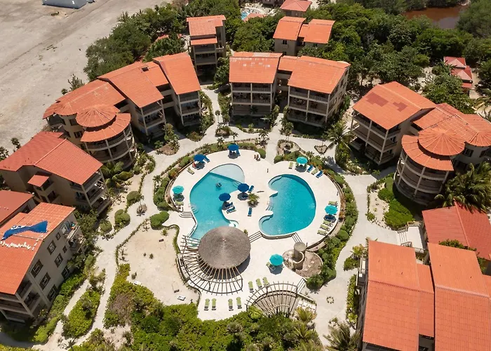 Residences At Barrier Reef 1-3b Oceanfront 2 Bedroom By Floreo Holiday home
